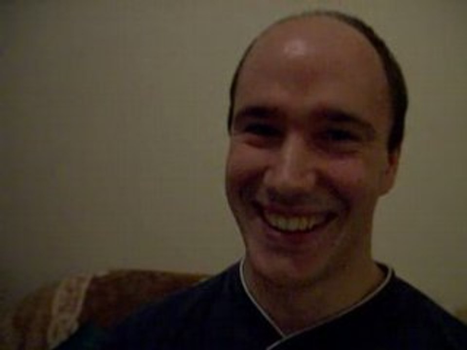 Xavier qui nous explique la philosophie de Mask