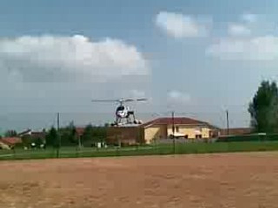 premier vidéo vol MINI TITAN "SE19092008