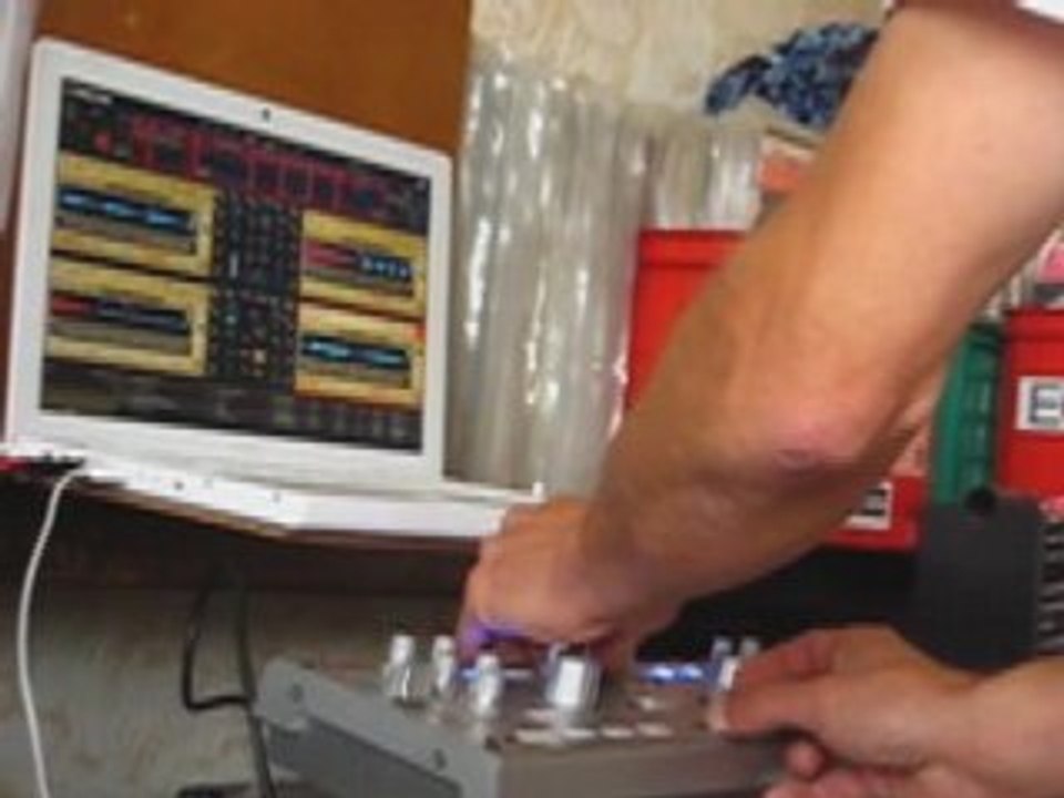 Traktor dj VCM 100 vs DocKristof part 2