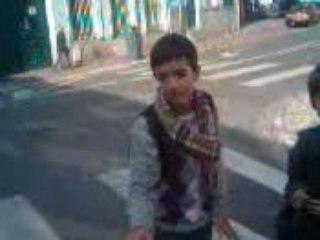 yacine qui dance mdr