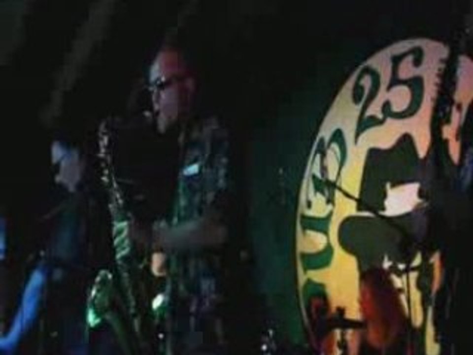 Les tontons bringueurs 2