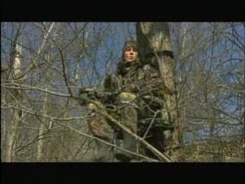 Bow Hunting Bucks with Melissa Bachman - Vers