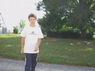 Moi en monoçycle en vélo é en faisant du diabolo