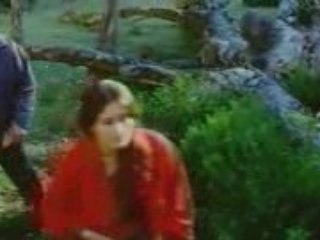 Kyon Ki - Itna Pyar with Kareena - HQ
