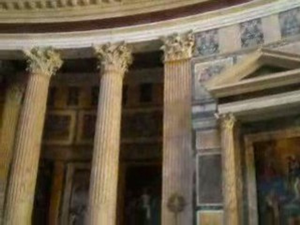 Intérieur du Panthéon à Rome