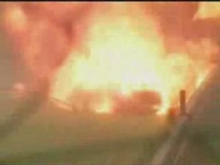 Vidéo - Un mix de vidéo de cartons de voitures de luxe