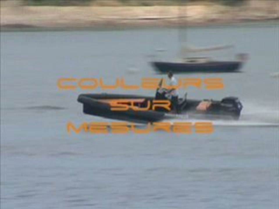 Alugator - bateau semi rigide coque aluminium yacht tender