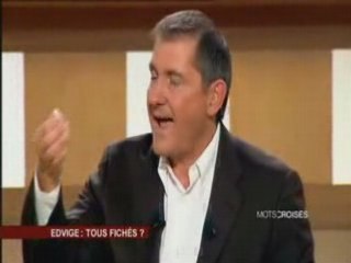 Ton Telephone Portable Est un Micro Qui Dort