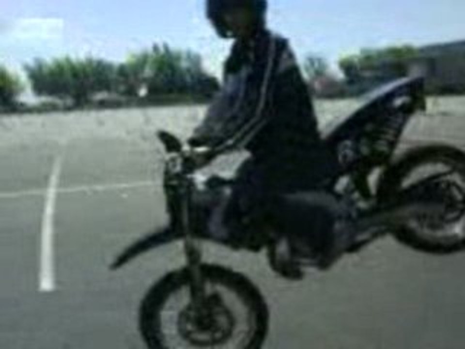 Moi Stoppie (1)