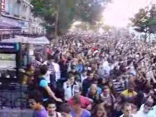 TECHNO PARADE 2008 AVEC BENNY BENASSI !