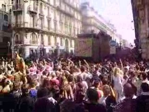 TECHNO PARADE 2008 PARIS EN DIRECT