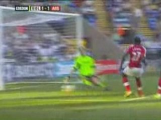 HL โบลตัน 1- 3 ปืน