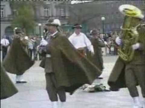 POKAZ MUSZTRY PARADNEJ O. R. STRAŻY GRANICZNEJ 2006-05-16