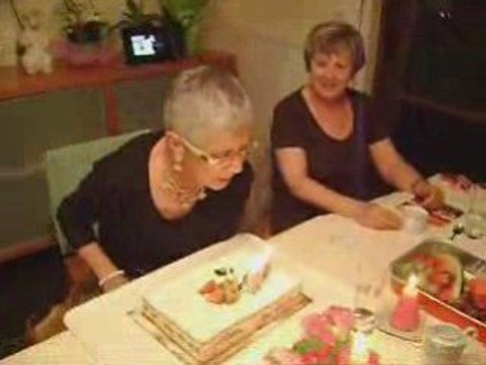Anniversaire nicole 24 mai 2008