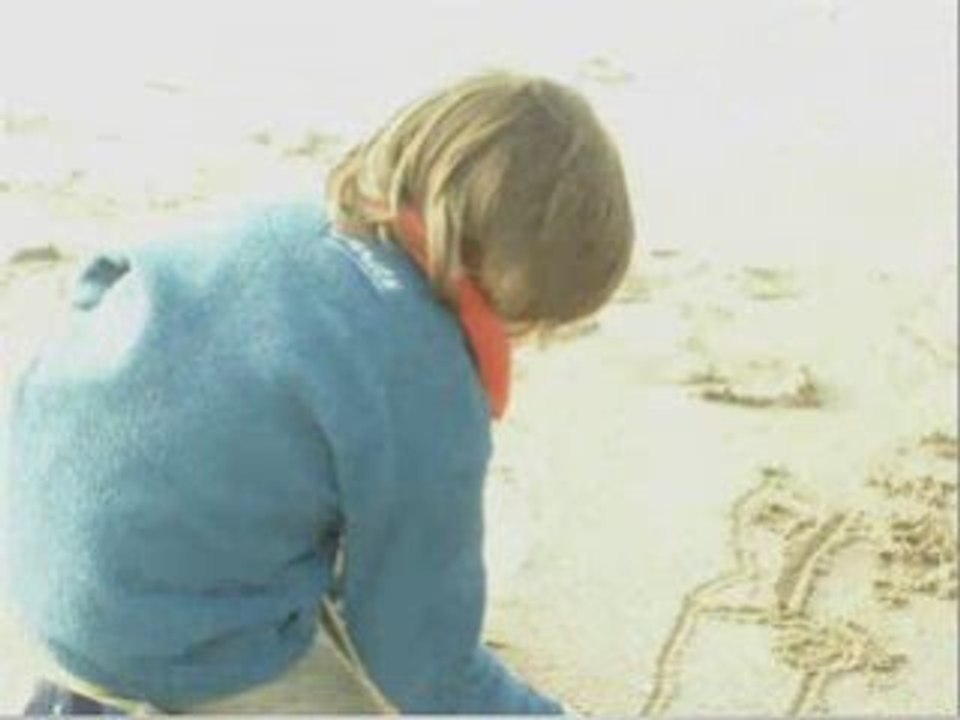 Dibujando en la arena