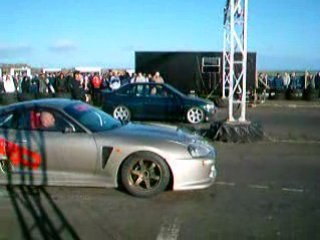 Escort cosworth turbo 3000 hp vs suppra ( mode handbreak )