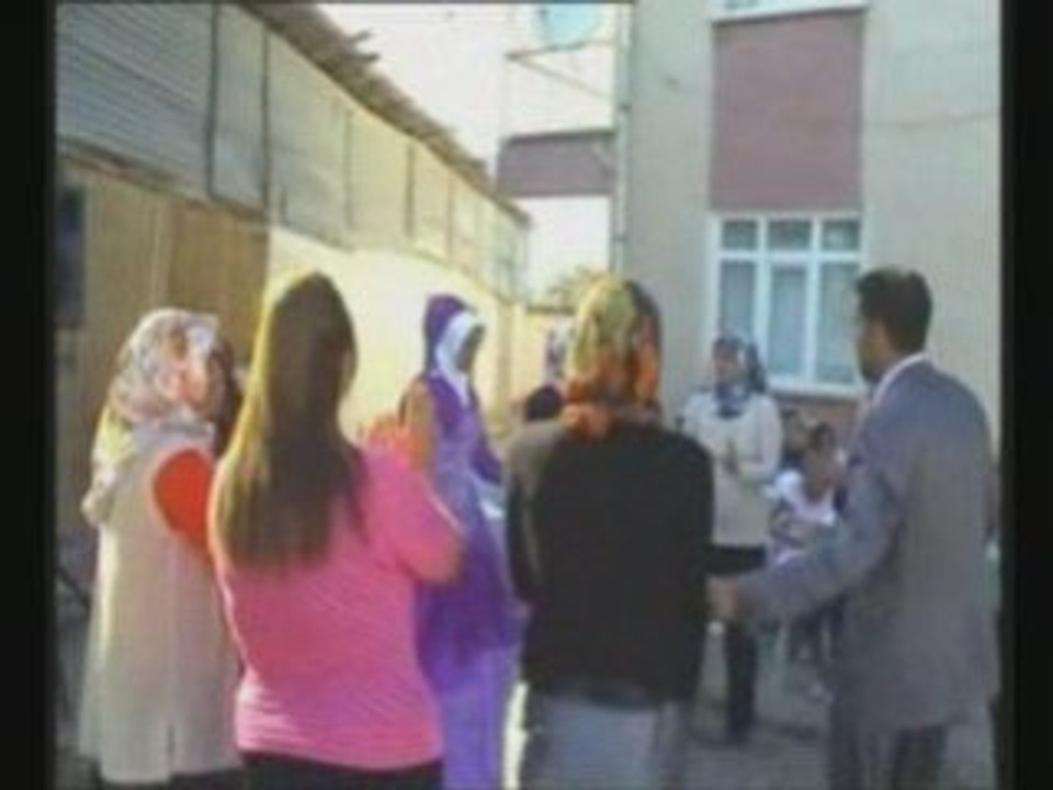 Şerefligökgöz Köyü 2008 Yaz'ı - Oyun Havası Çubuk