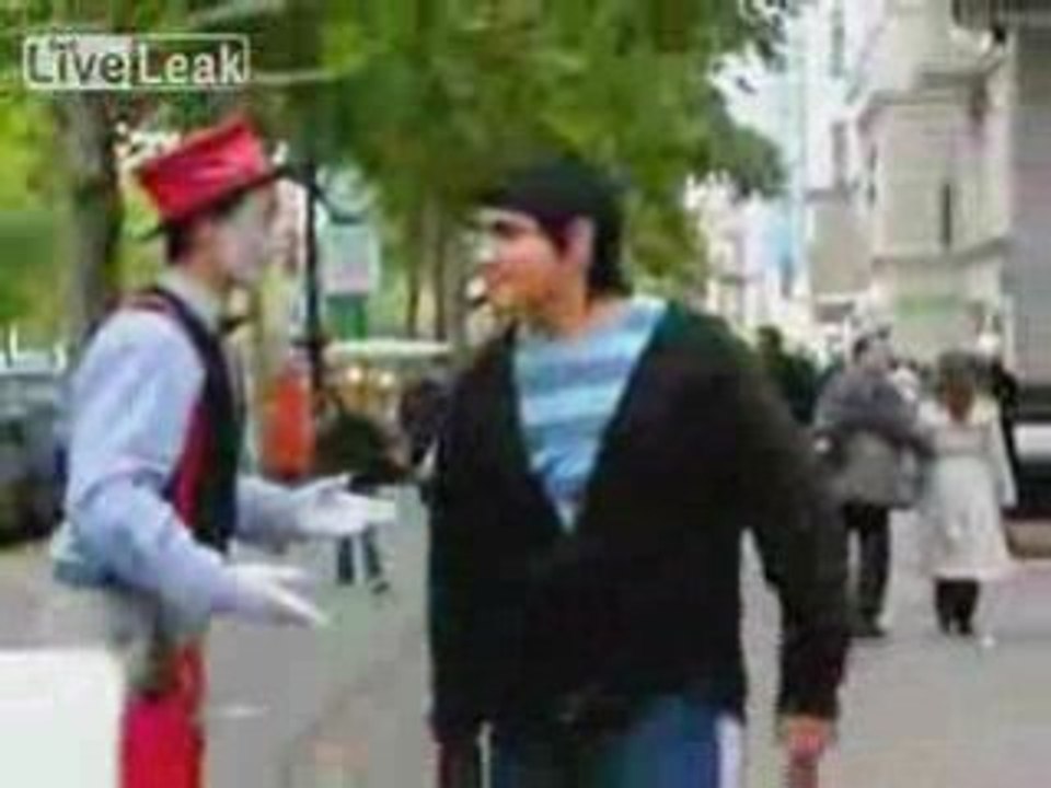Mime spécial