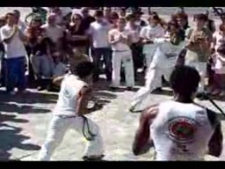 Capoeira Arte negra Bordeaux, demo du 21.09.08, par Aguia