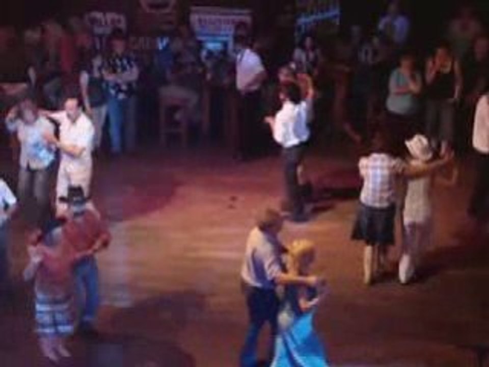 Danse en ligne (country)