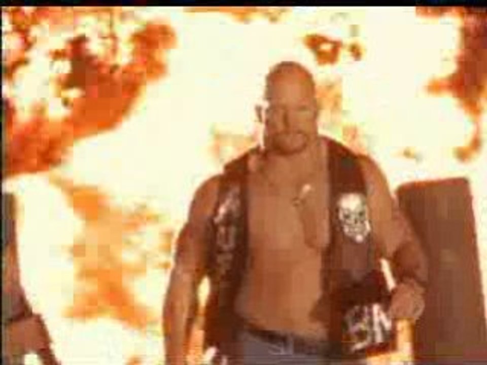 WWE - Stone Cold Steve Austin (Classic Entrance)
