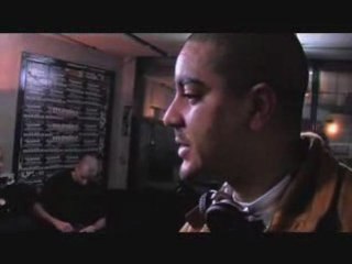 Et Pourquoi Pas Devenir Flic ?