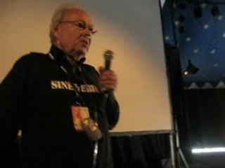 Siné présente "Choron dernière" à Groland 2008