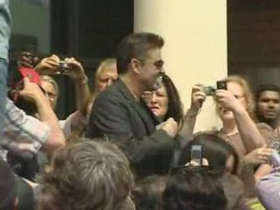 George Michael says sorry to fans over arrest