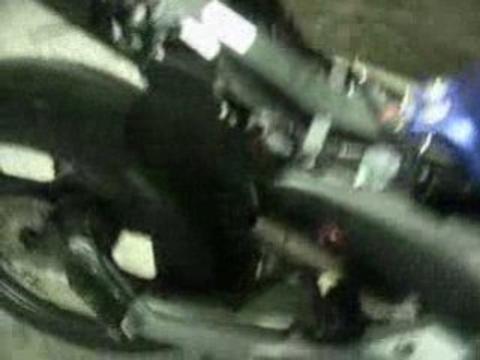 900 hornet sans echappement