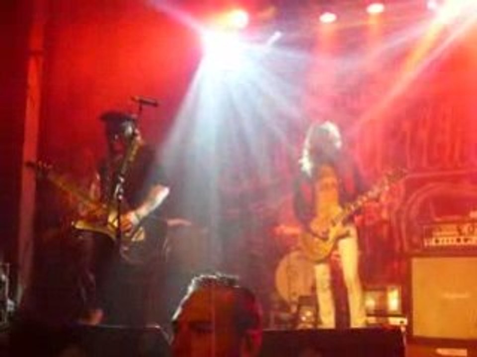 the Hellacopters everythings on tv