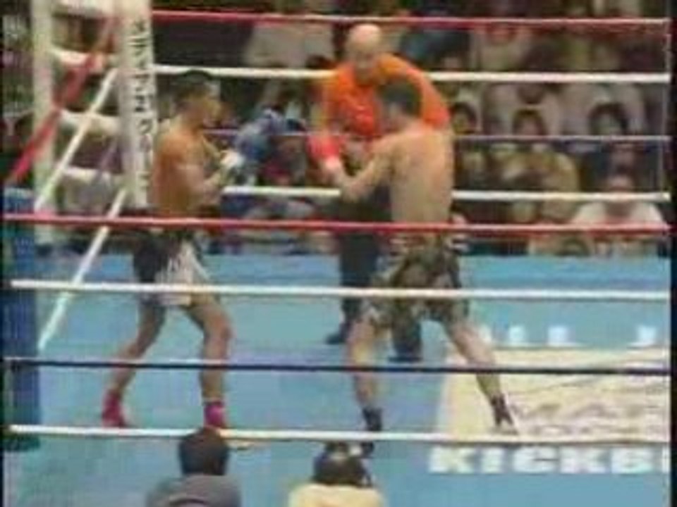 Kongpipop　vs　Tsogto Amara　2-2