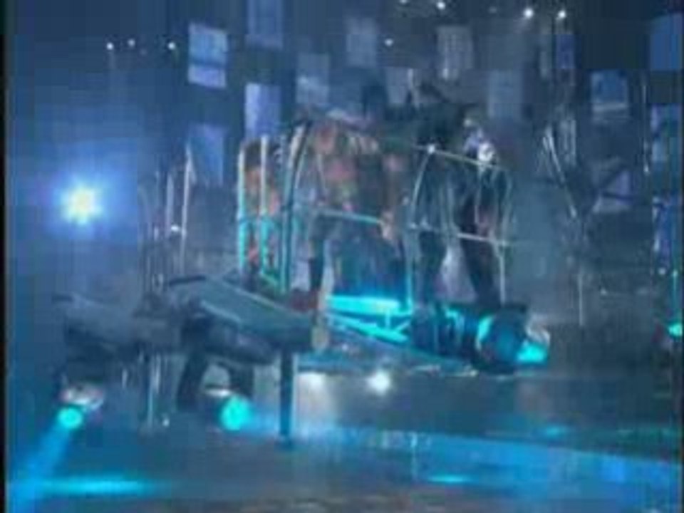 Britney Spears - Baby One More Time remix