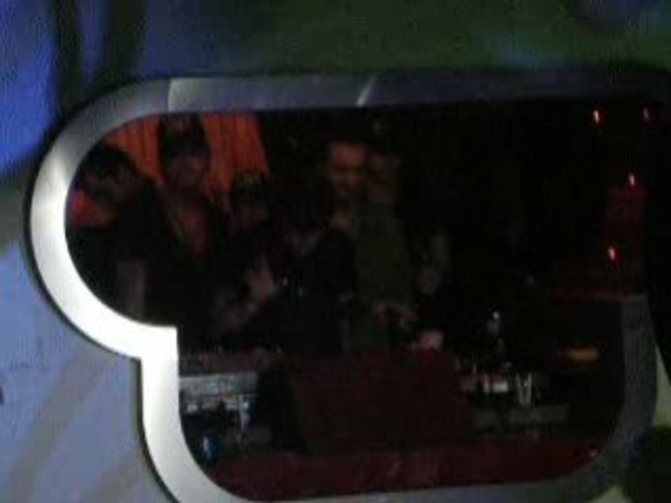 Quentin Mosimann Au You  - Chercher Le Garçon & Tears -