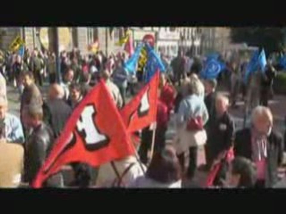 Manifestation contre la privatisation de la Poste à Limoges
