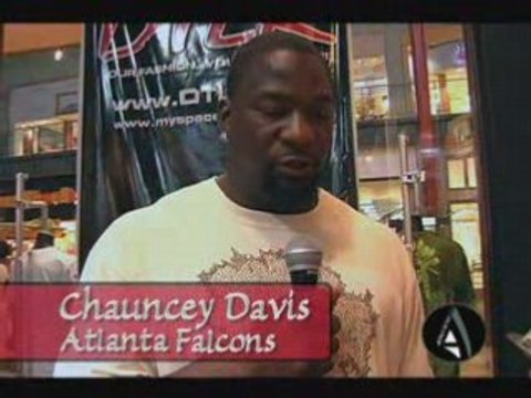 DTLR voter registration drive w/ Chauncey Davis & Playaz Cir