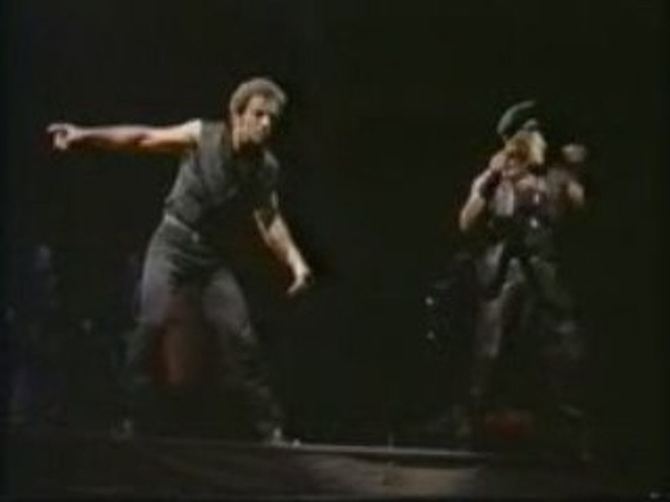 DANCING IN THE DARK -live 88 bruce springsteen