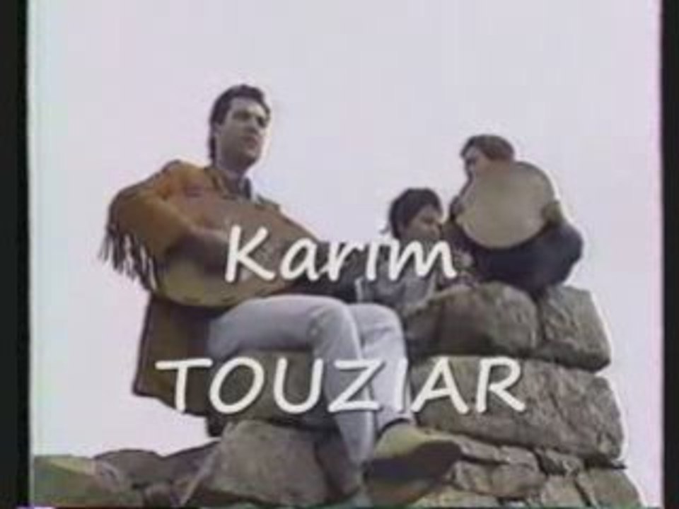Karim TIZOUIAR "Ayuliw" clip Kabyle 1995