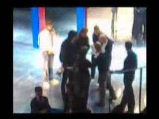 *EXCLUSIVE* (part 1) D&G Fashion Show woman 2009