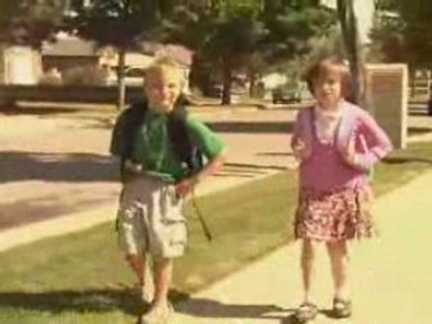 ⁣Amber Alert  GPS Endangered Child