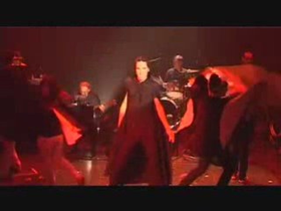 Extraits du spectacle "La Planète Bleue", Funambules