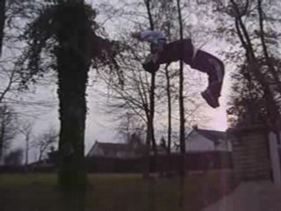 Compil de Backflips