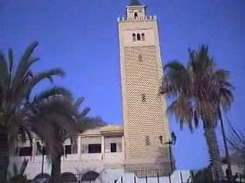 MAHARES 2008 (Promenade dans les rues de Maharès)