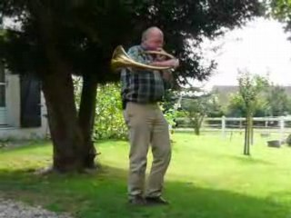 Pierre et sa trompette!