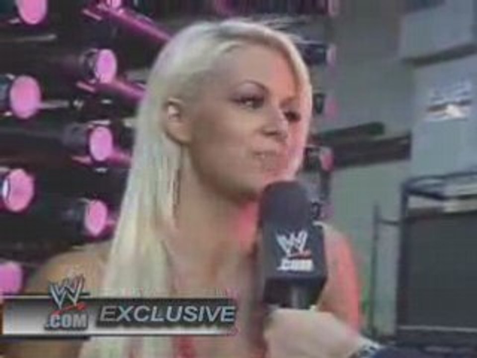 wwe Maryse Parle francais