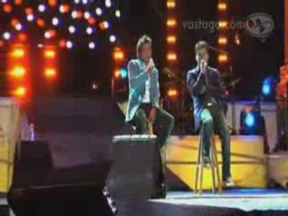 Jesus Adrian Romero y Alex Campos - Razones Pa ' Vivir