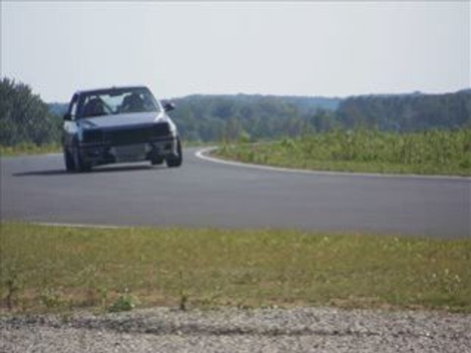 205 T16 sur Clastres (cam embarquée)