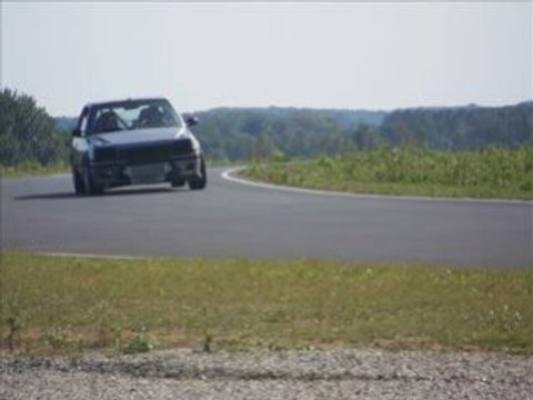 205 T16 sur Clastres (cam embarquée)