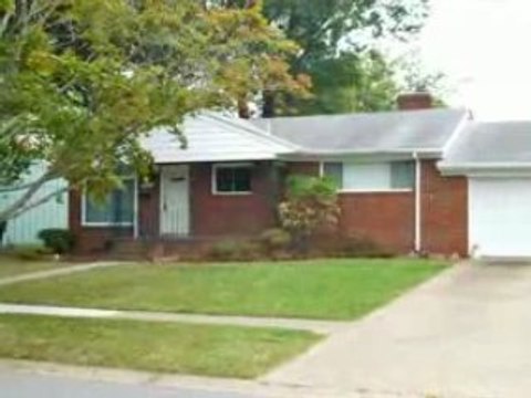 3 Bedroom with Hardwood Floors, Great Neighborhood!