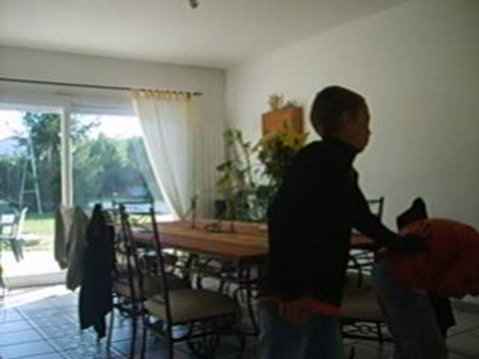 MAISON 075