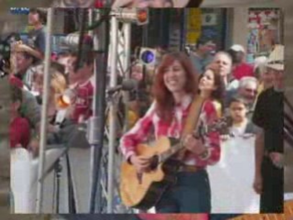 Clip - Lilly WEST - Stop Promising